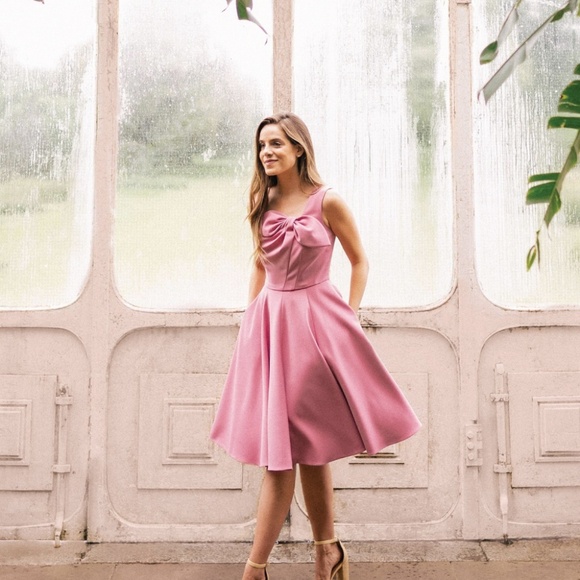 GAL MEETS GLAM Zoe Dress size 4 - Picture 2 of 6